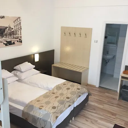 Casa de hóspedes Pizza Tábor